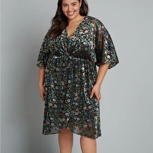 NWT ModCloth Women’s Dramatic Depths Velvet Dress Black Floral​​​​​​